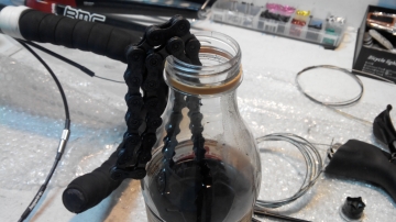 Чистка цепи велосипеда