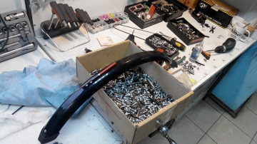 Установка брызговиков со спицами