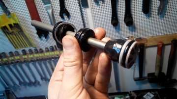 ТО воздушно-масляной вилки велосипеда