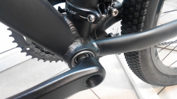 Монтаж/демонтаж шатунов велосипеда