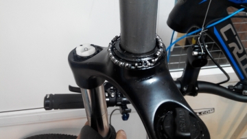 Обслуживание рулевой колонки велосипеда