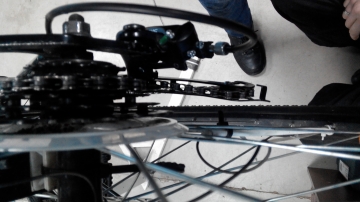 Замена заднего переключателя скоростей велосипеда