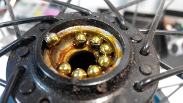 Обслуживание конусной втулки велосипеда