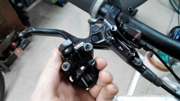 Прокачка гидравлического тормоза велосипеда