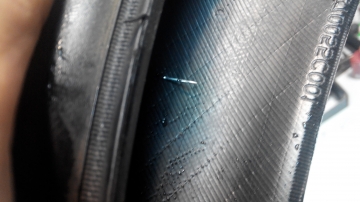 Ремонт камеры велосипеда (установка латки)