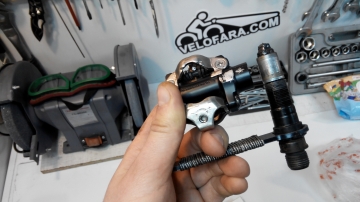 Ремонт педалей велосипеда