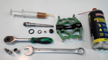 Ремонт педалей велосипеда