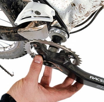 Замена шатунов велосипеда