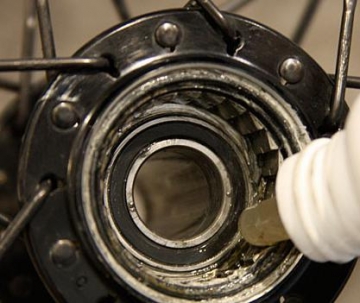 Обслуживание трещотки велосипеда