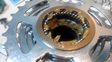 Обслуживание трещотки велосипеда