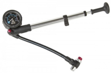 Накачка воздушной вилки